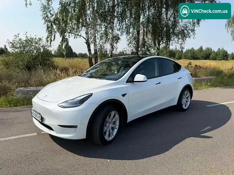 Tesla Model Y 2023, фото з оголошення 2 з 14, VIN 7SAYGDED3PF977004
