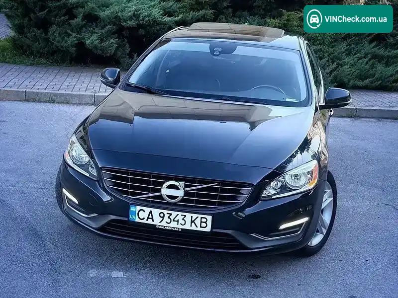 Volvo S60 2014, фото з оголошення 2 з 20, VIN YV126MFBXF1308068