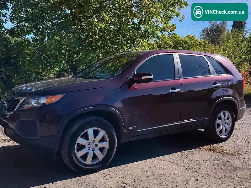 Kia Sorento 2011, фото з оголошення 2 з 11, VIN 5XYKTDA67CG219742