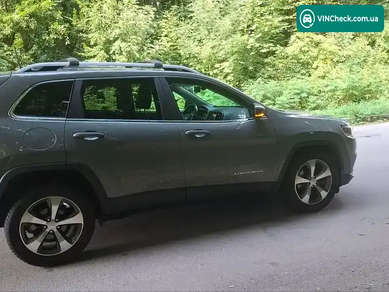 Jeep Cherokee 2019, фото з оголошення 2 з 20, VIN 1C4PJLDBXLD585465