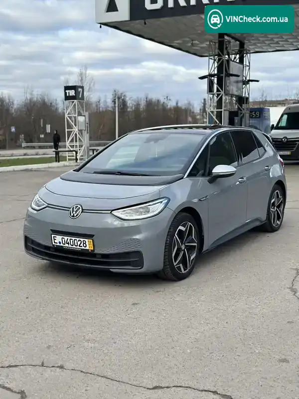 Volkswagen ID.3 2020, фото з оголошення 2 з 20, VIN WVWZZZE1ZMP007458