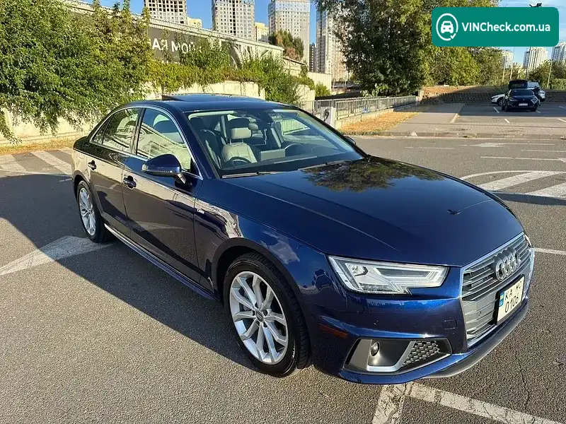 Audi A4 2019, фото з оголошення 1 з 20, VIN WAUENAF45KN017029