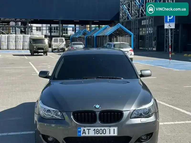 BMW 5 Series 2004, фото з оголошення 2 з 21, VIN WBANC71040B643442