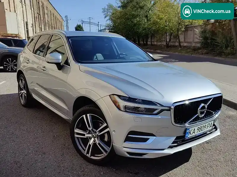 Volvo XC60 2018, фото з оголошення 2 з 18, VIN YV4102RK3J1089446