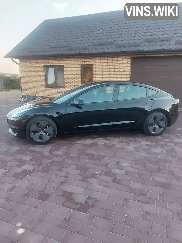Tesla Model 3 2021, фото з оголошення 2 з 17, VIN 5YJ3E1EAXMF985324