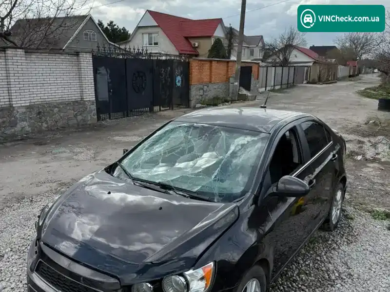 Chevrolet Sonic 2013, фото з оголошення 2 з 12, VIN 1G1JC5SGXD4239369