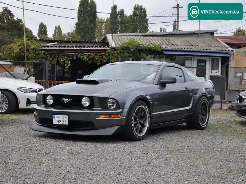 Ford Mustang 2006, фото з оголошення 1 з 20, VIN 1ZVFT82H765193999