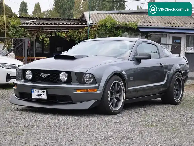 Ford Mustang 2006, фото з оголошення 2 з 20, VIN 1ZVFT82H765193999