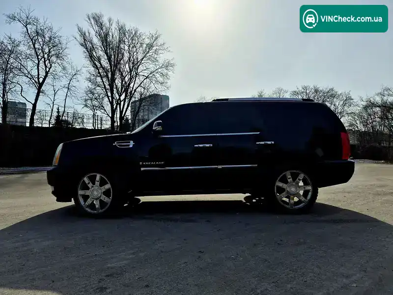 Cadillac Escalade 2008, фото з оголошення 2 з 11, VIN 1GYFK63868R236839