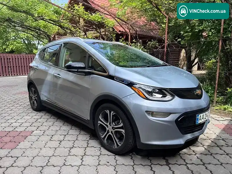 Chevrolet Bolt EV 2017, фото з оголошення 1 з 13, VIN 1G1FX6S05H4152889
