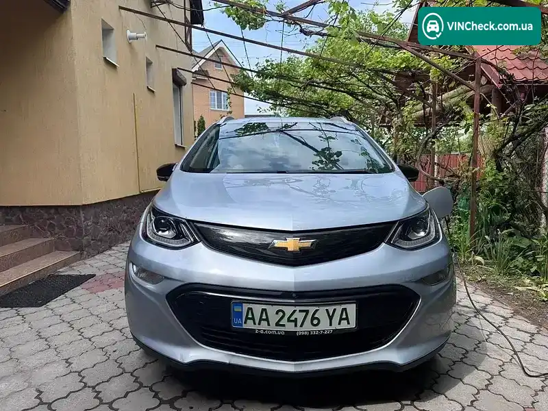 Chevrolet Bolt EV 2017, фото з оголошення 2 з 13, VIN 1G1FX6S05H4152889
