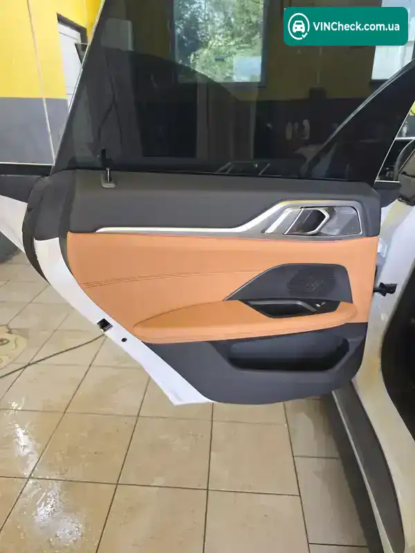 BMW i4 2023, фото з оголошення 1 з 20, VIN WBY43AW02PFP86590