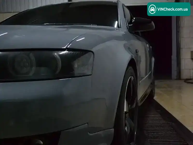 Audi A4 2003, фото з оголошення 2 з 14, VIN WAUZZZ8E44A137361