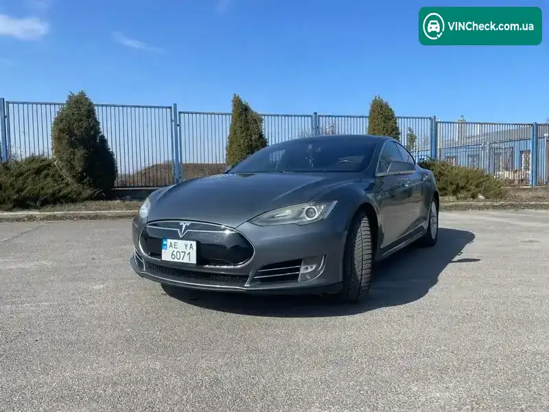 Tesla Model S 2013, фото з оголошення 1 з 19, VIN 5YJSA1CG4DFP04763