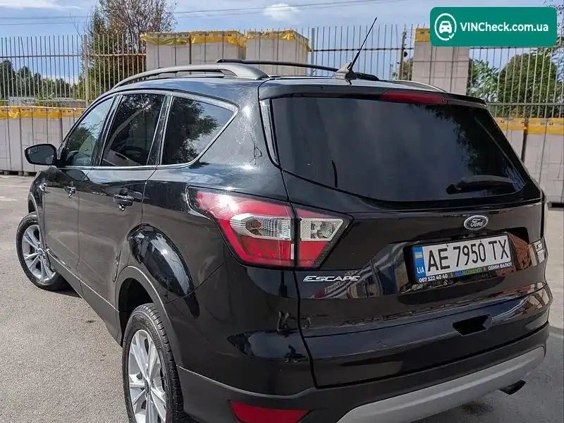 Ford Escape 2018, фото з оголошення 1 з 18, VIN 1FMCU9GD8JUD35351