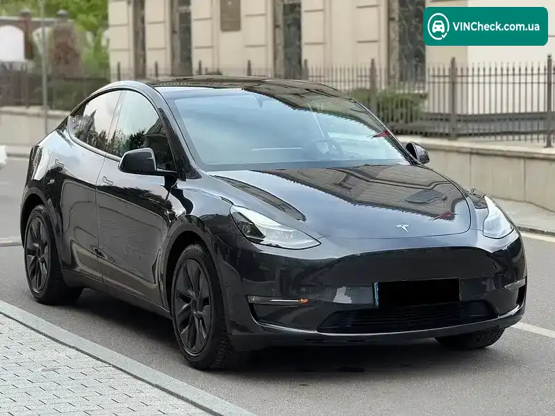 Tesla Model Y 2024, фото з оголошення 1 з 21, VIN 7SAYGAEE5RF201368