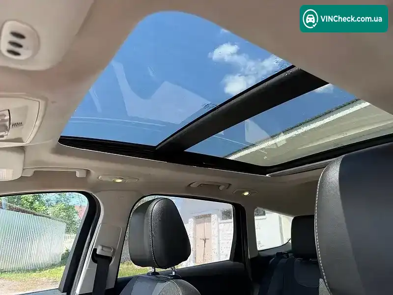 Ford Escape 2012, фото з оголошення 2 з 6, VIN 1FMCU9J98DUB89249