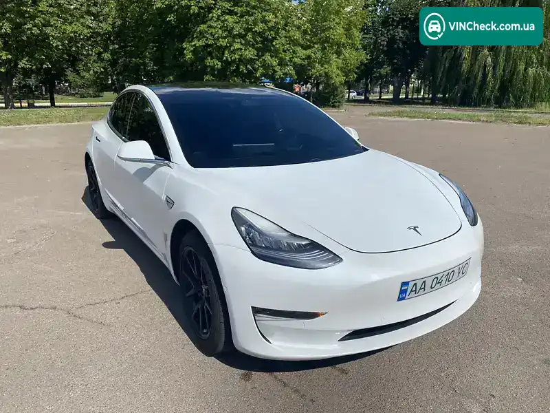 Tesla Model 3 2018, фото з оголошення 1 з 21, VIN 5YJ3E1EB0JF108443