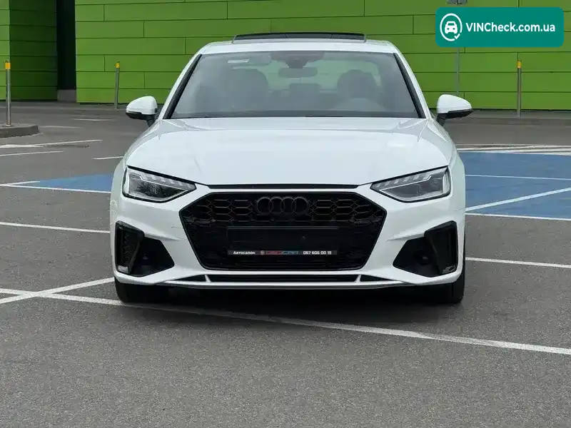 Audi A4 2024, фото з оголошення 2 з 21, VIN WAUEAAF49RN013670