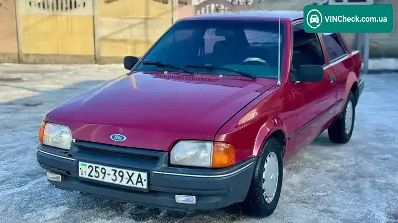 Ford Escort 1986, фото з оголошення 2 з 10, VIN WF0BXXGCABCR54688