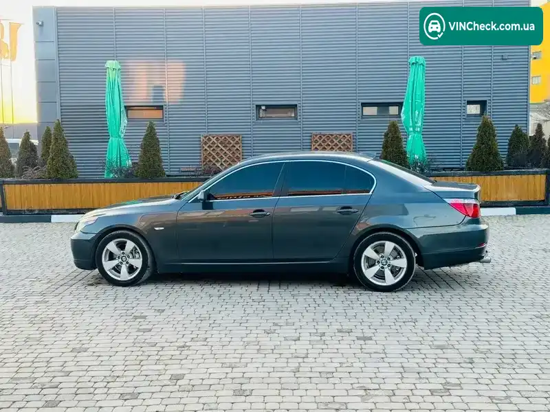 BMW 5 Series 2007, фото з оголошення 1 з 20, VIN WBANU31010CJ27619