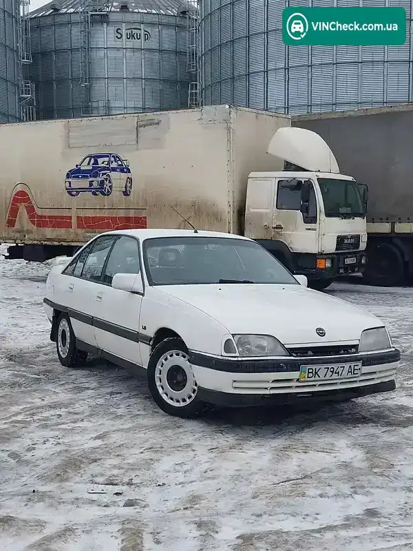 Opel Omega 1988, фото з оголошення 2 з 21, VIN W0L000016J1098832