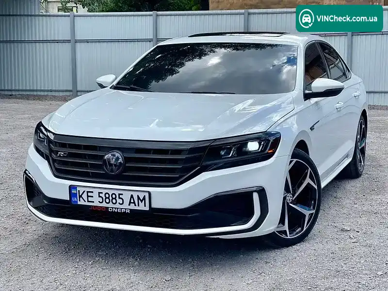 Volkswagen Passat 2020, фото з оголошення 2 з 18, VIN 1VWMA7A3XLC026511