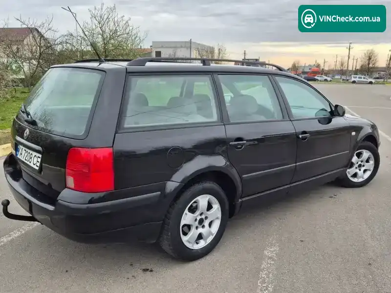 Volkswagen Passat 2000, фото з оголошення 2 з 14, VIN WVWZZZ3BZYE393367