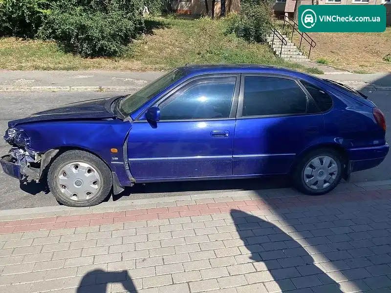Toyota Corolla 1998, фото з оголошення 2 з 16, VIN JT164AEB103032392
