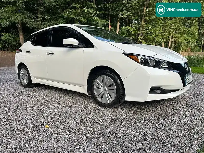 Nissan Leaf 2023, фото з оголошення 1 з 20, VIN 1N4AZ1BV7PC559262