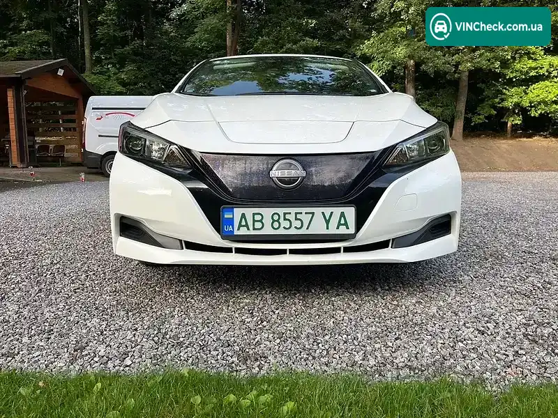 Nissan Leaf 2023, фото з оголошення 2 з 20, VIN 1N4AZ1BV7PC559262