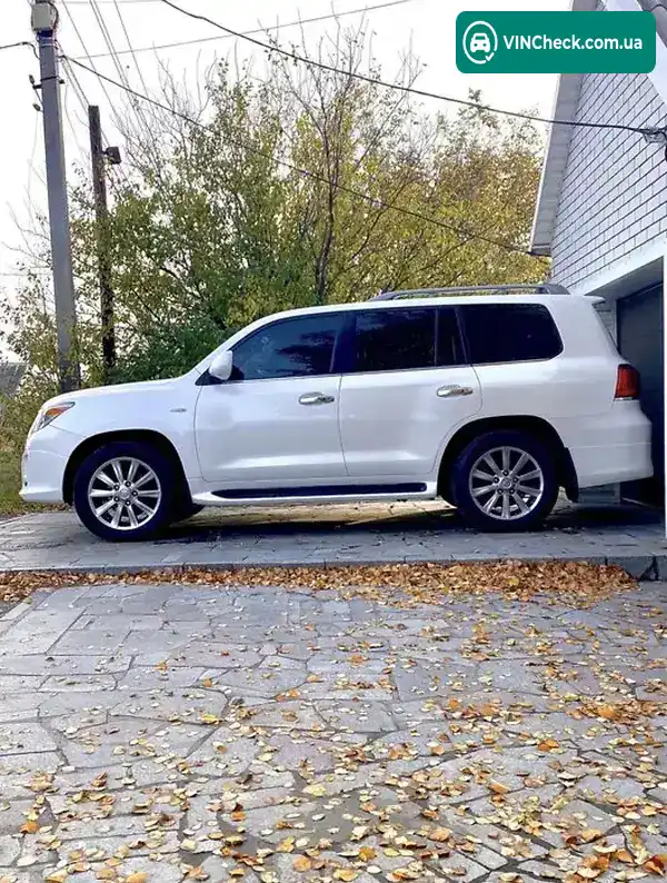 Lexus LX 2010, фото з оголошення 1 з 10, VIN JTJHY00W804054278