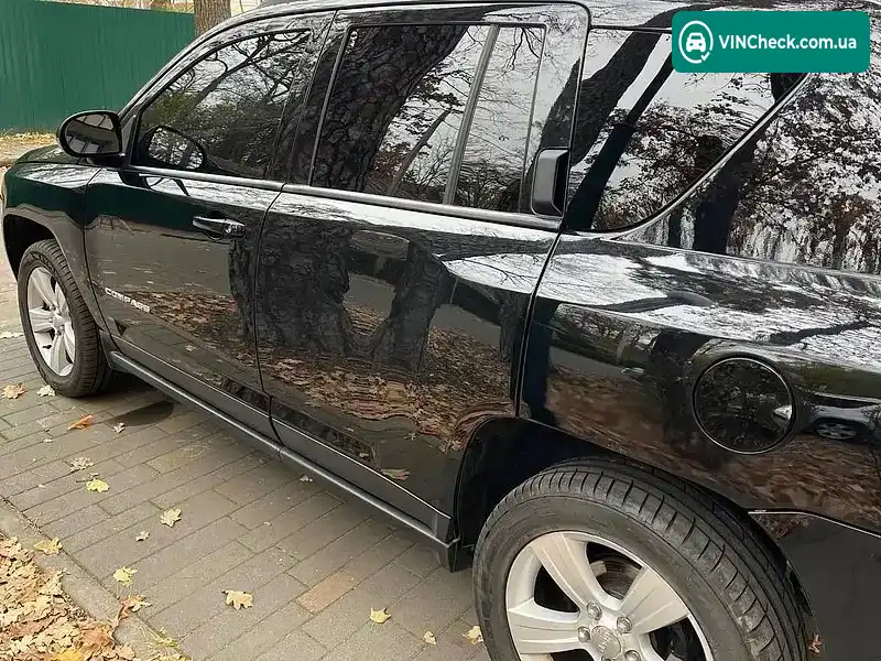 Jeep Compass 2013, фото з оголошення 2 з 10, VIN 1C4NJDAB4ED565717