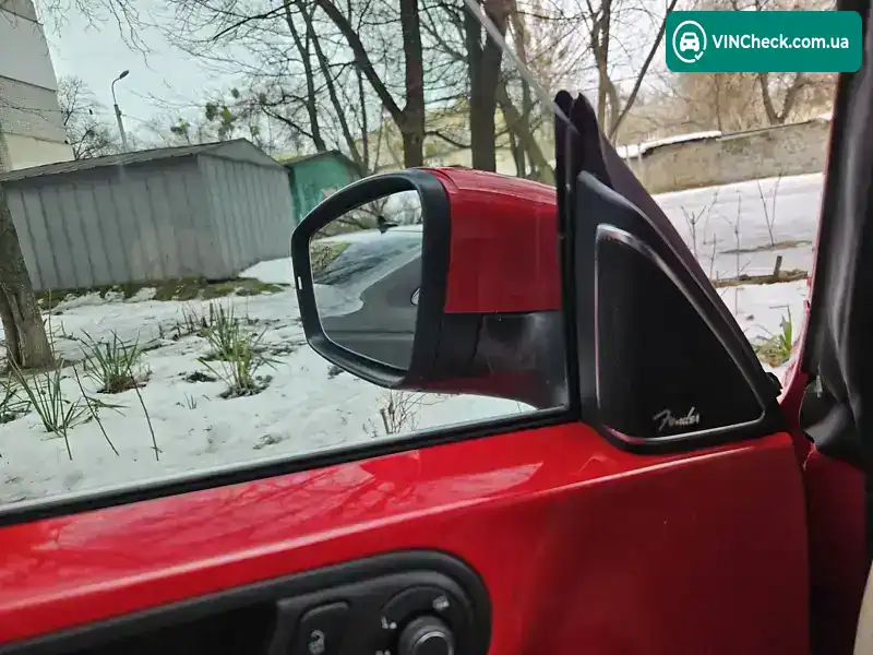 Volkswagen Beetle 2015, фото з оголошення 2 з 21, VIN 3VWJA7AT2FM635517