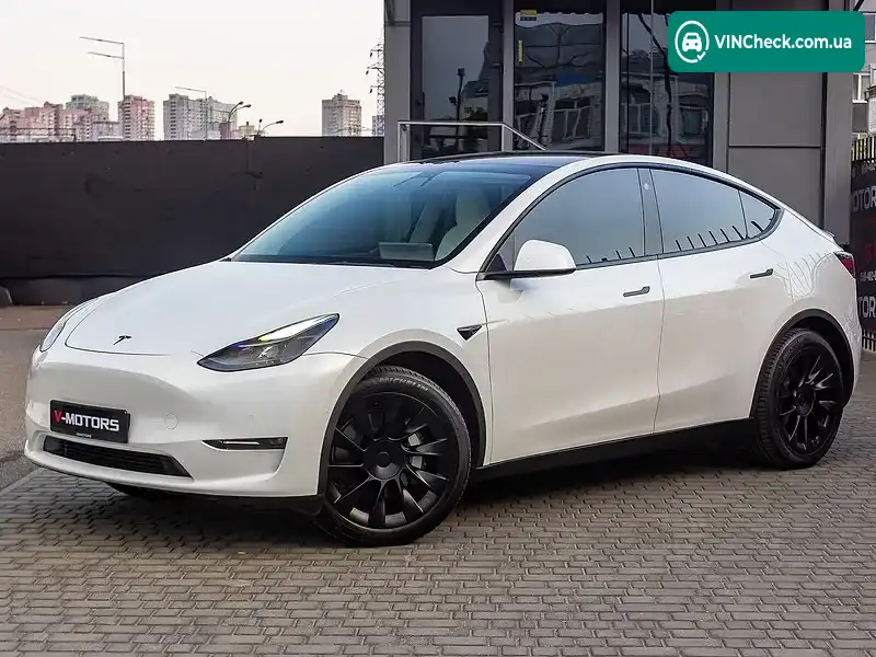 Tesla Model Y 2022, фото з оголошення 2 з 20, VIN 7SAYGDEE4NF354755