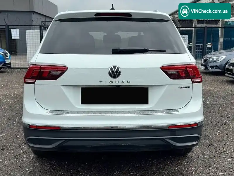 Volkswagen Tiguan 2024, фото з оголошення 2 з 13, VIN 3VVMB7AX0RM203935