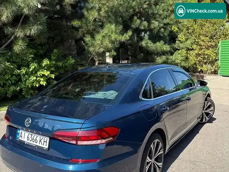 Volkswagen Passat 2020, фото з оголошення 2 з 10, VIN 1VWCA7A37LC011671