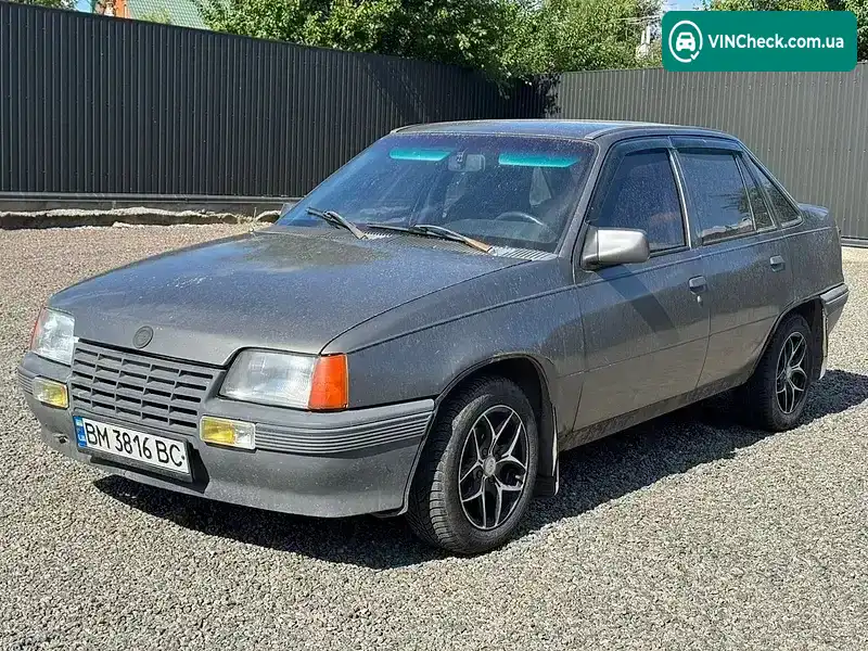 Opel Kadett 1988, фото з оголошення 1 з 8, VIN W0L000039J5080789