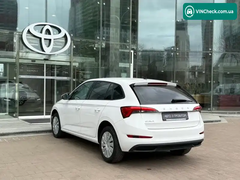 Skoda Scala 2021, фото з оголошення 2 з 18, VIN TMBEC4NW8N3015336