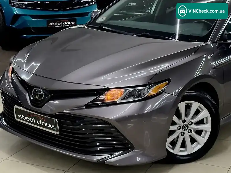 Toyota Camry 2018, фото з оголошення 2 з 20, VIN 4T1B11HK0JU629717
