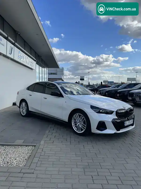 BMW i5 2024, фото з оголошення 1 з 12, VIN WBY41FK060CR67336