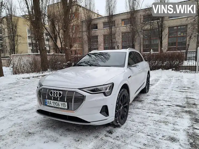 Audi e-tron 2019, фото з оголошення 1 з 11, VIN WAUZZZGE9LB006615