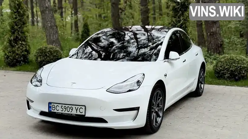 Tesla Model 3 2018, фото з оголошення 1 з 21, VIN 5YJ3E1EB5JF074886