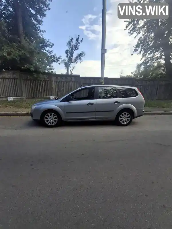 Ford Focus 2004, фото з оголошення 2 з 12, VIN WF0WXXGCDW4T67842