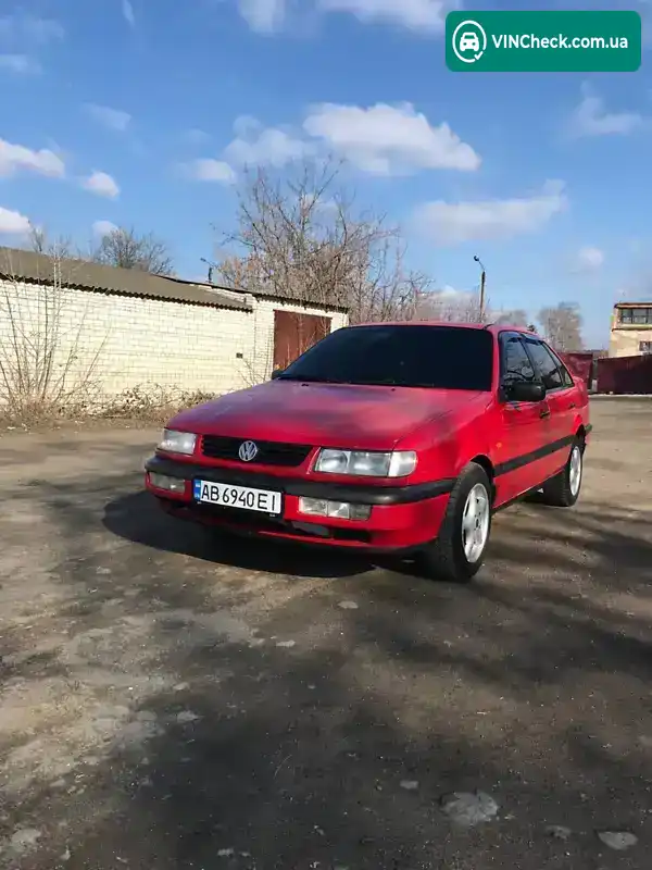 Volkswagen Passat 1994, фото з оголошення 1 з 13, VIN WVWZZZ3AZRE073910