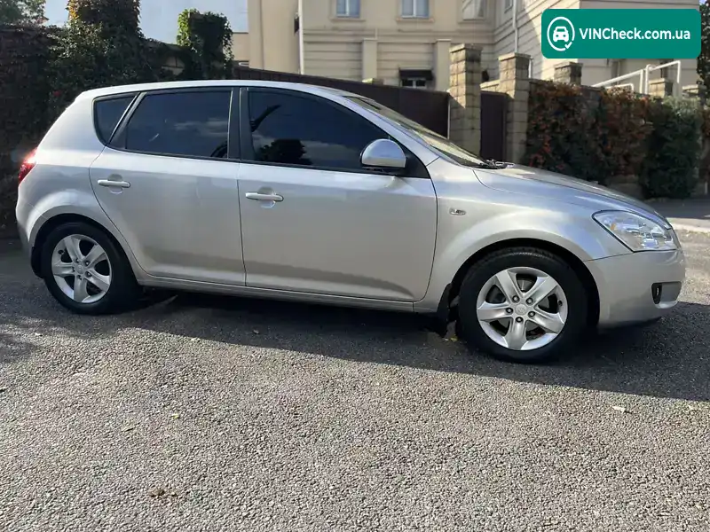 Kia Ceed 2007, фото з оголошення 1 з 20, VIN Y6LFF24238L002066