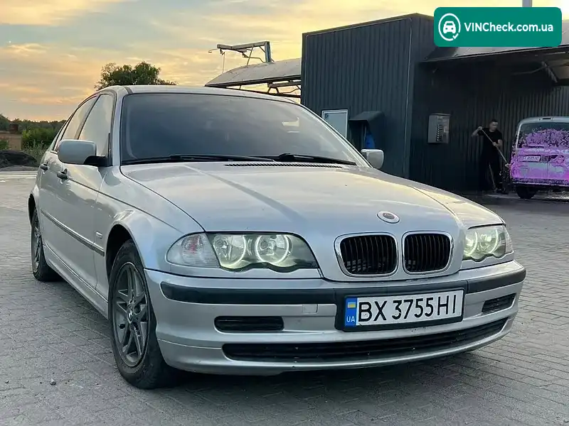 BMW 3 Series 2001, фото з оголошення 1 з 8, VIN WBAAL31050AY44666