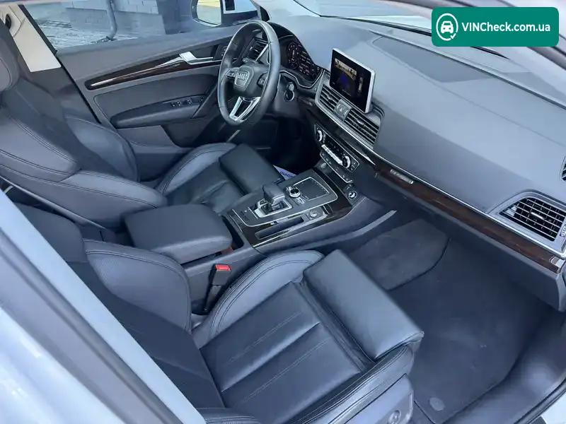 Audi Q5 2018, фото з оголошення 2 з 20, VIN WA1BNAFY0J2205976