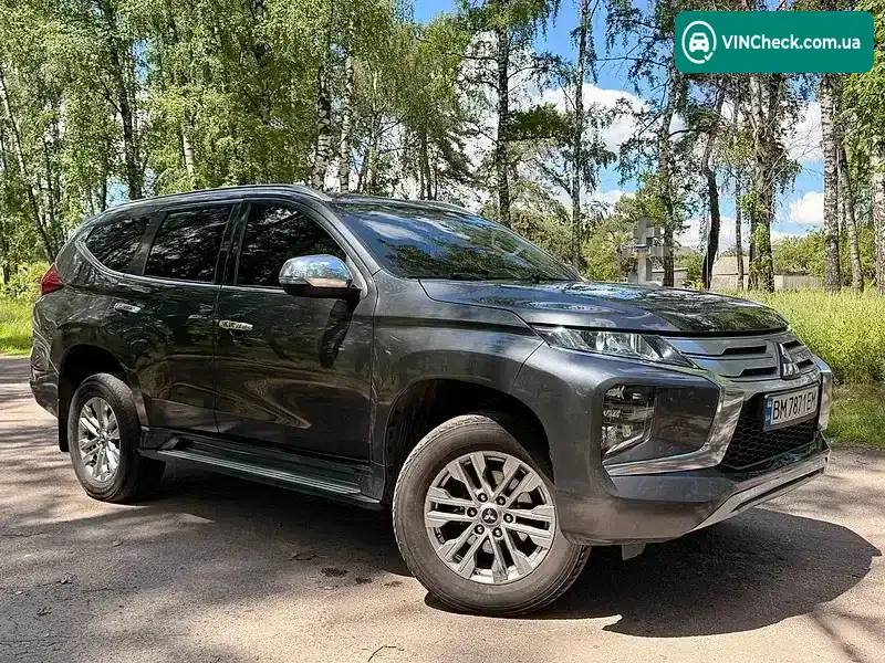 Mitsubishi Pajero Sport 2019, фото з оголошення 1 з 20, VIN MMCGJKS10LHZ00308