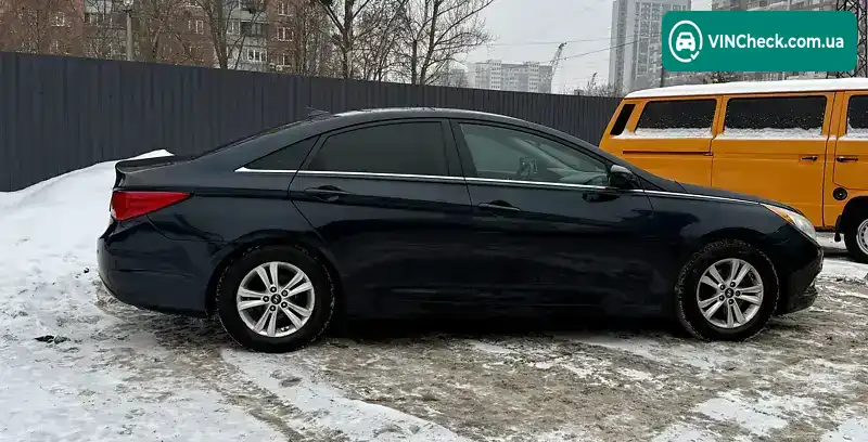 Hyundai Sonata 2012, фото з оголошення 2 з 12, VIN 5NPEB4AC7DH658391